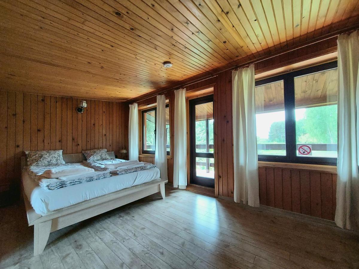 Dom Wakacyjny Z Ogromnym Ogrodem Witaszyn Exteriér fotografie