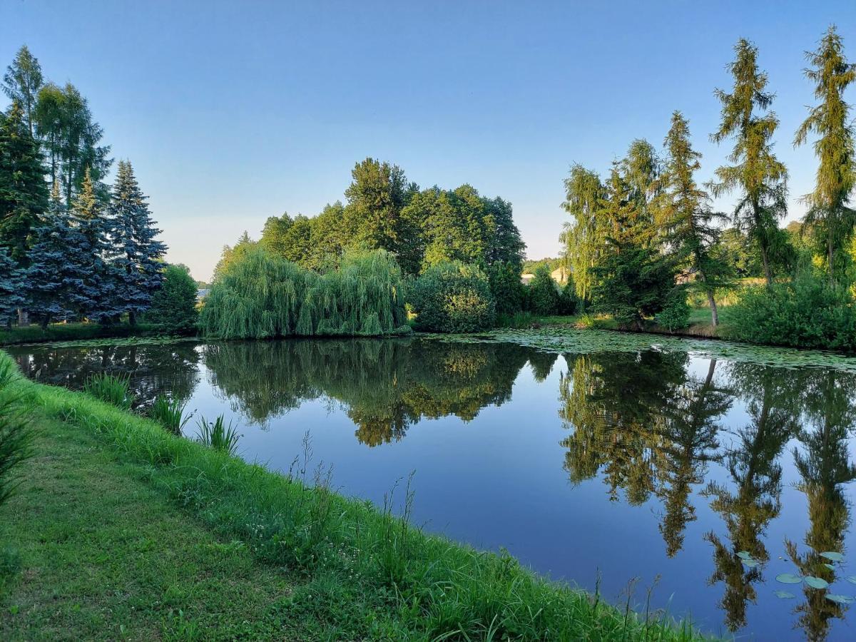Dom Wakacyjny Z Ogromnym Ogrodem Witaszyn Exteriér fotografie